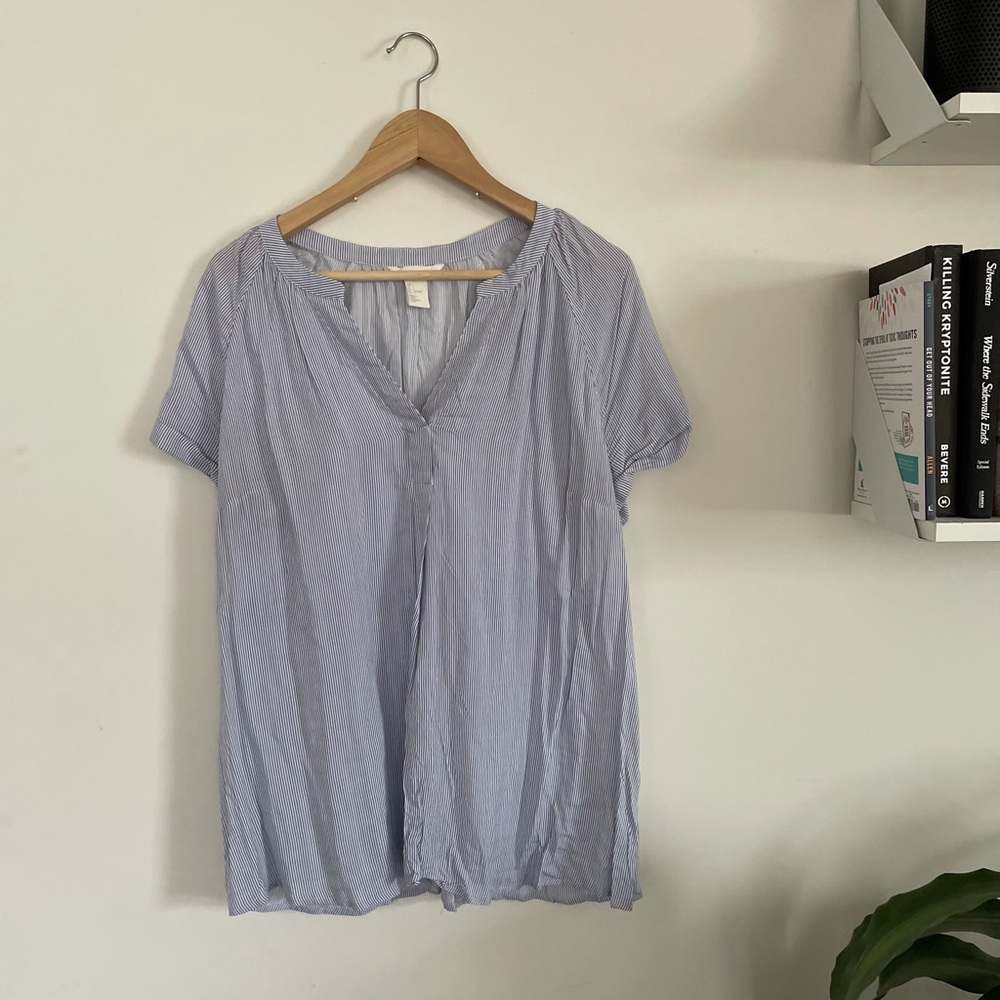 H&M Mama Brand Maternity Top
